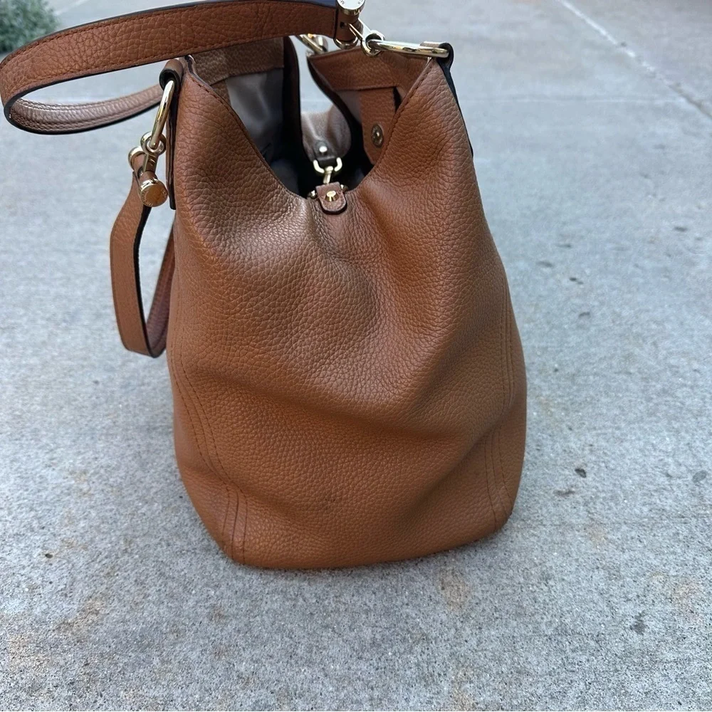 Michael Kors Frances Large Pebbled Leather Grab Bag in Acorn No Tassel READ